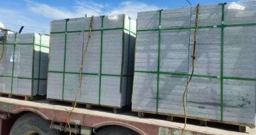 贵港 芝麻白花岗岩地铺石装车日常