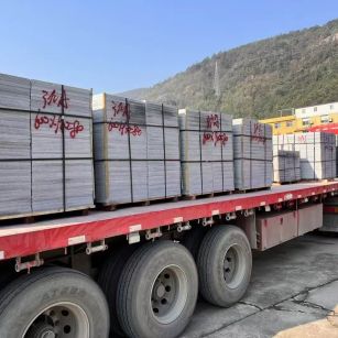 贵港 芝麻灰地铺石出货日常