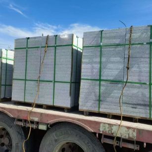 贵港 芝麻白花岗岩地铺石装车日常