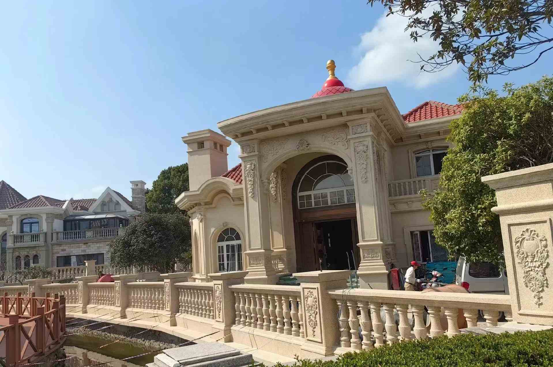 贵港 黄金麻花岗岩欧式别墅