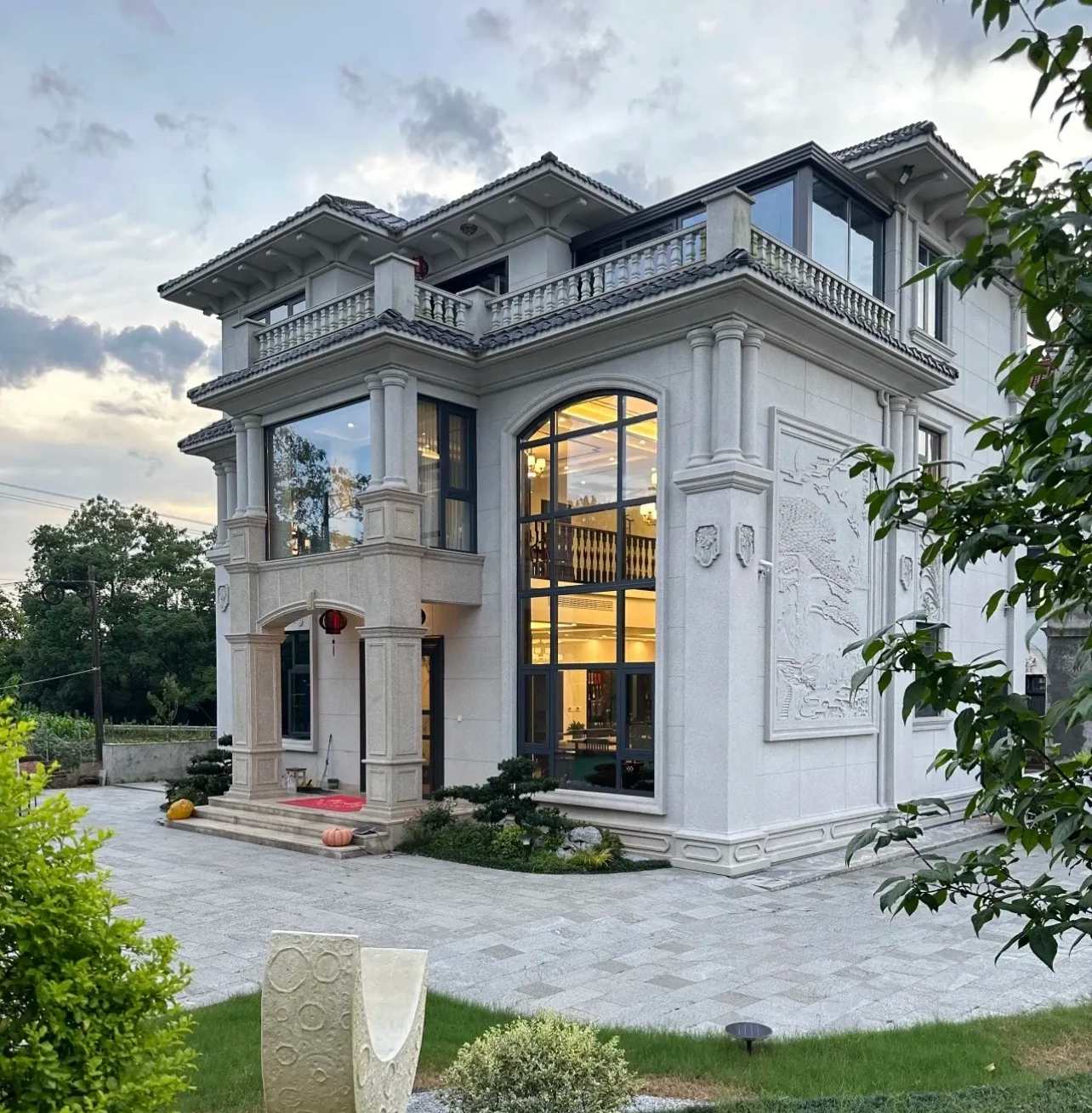 贵港 白麻花岗岩私人别墅干挂石材豪华定制