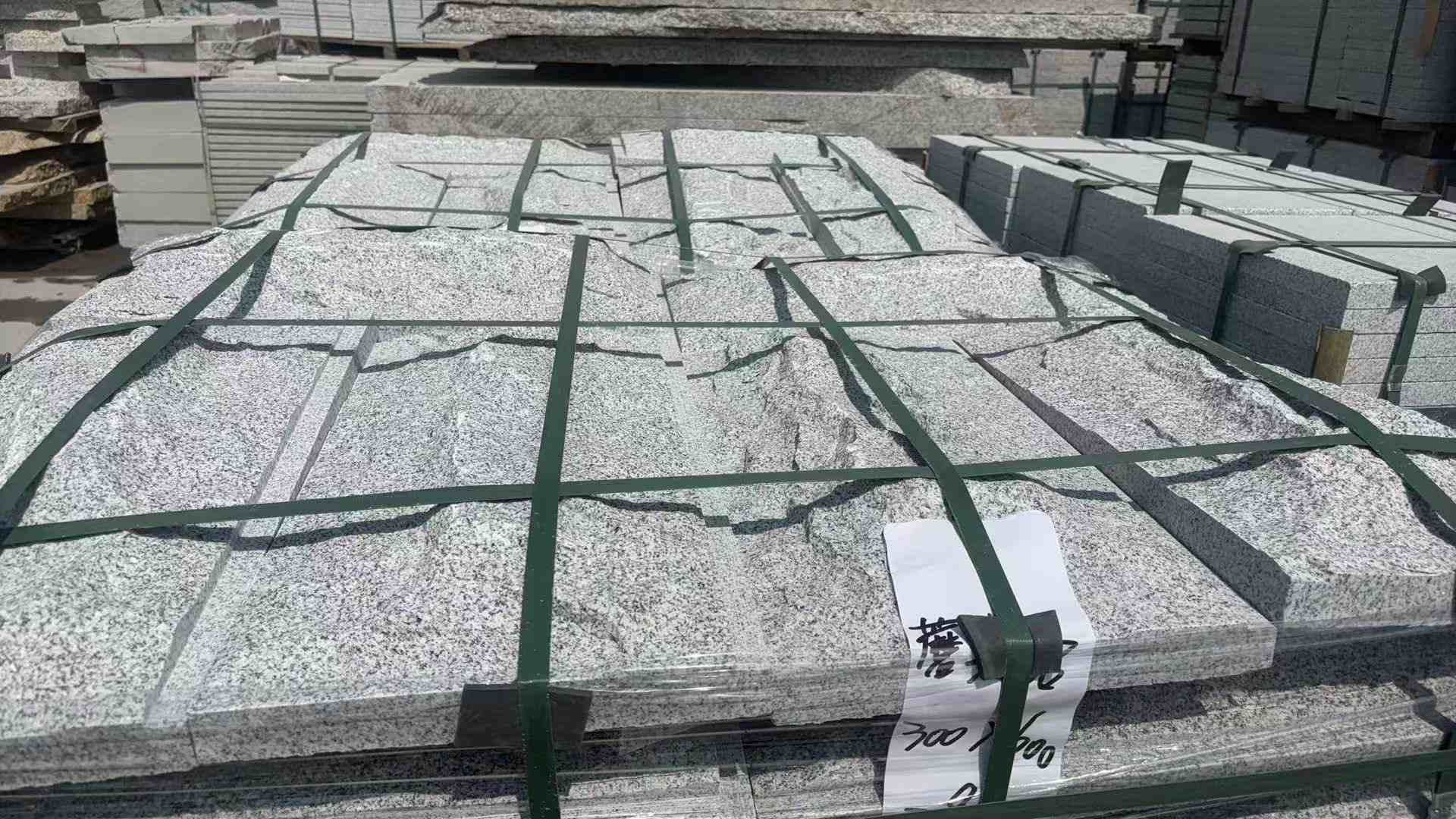 贵港 芝麻白蘑菇石成品