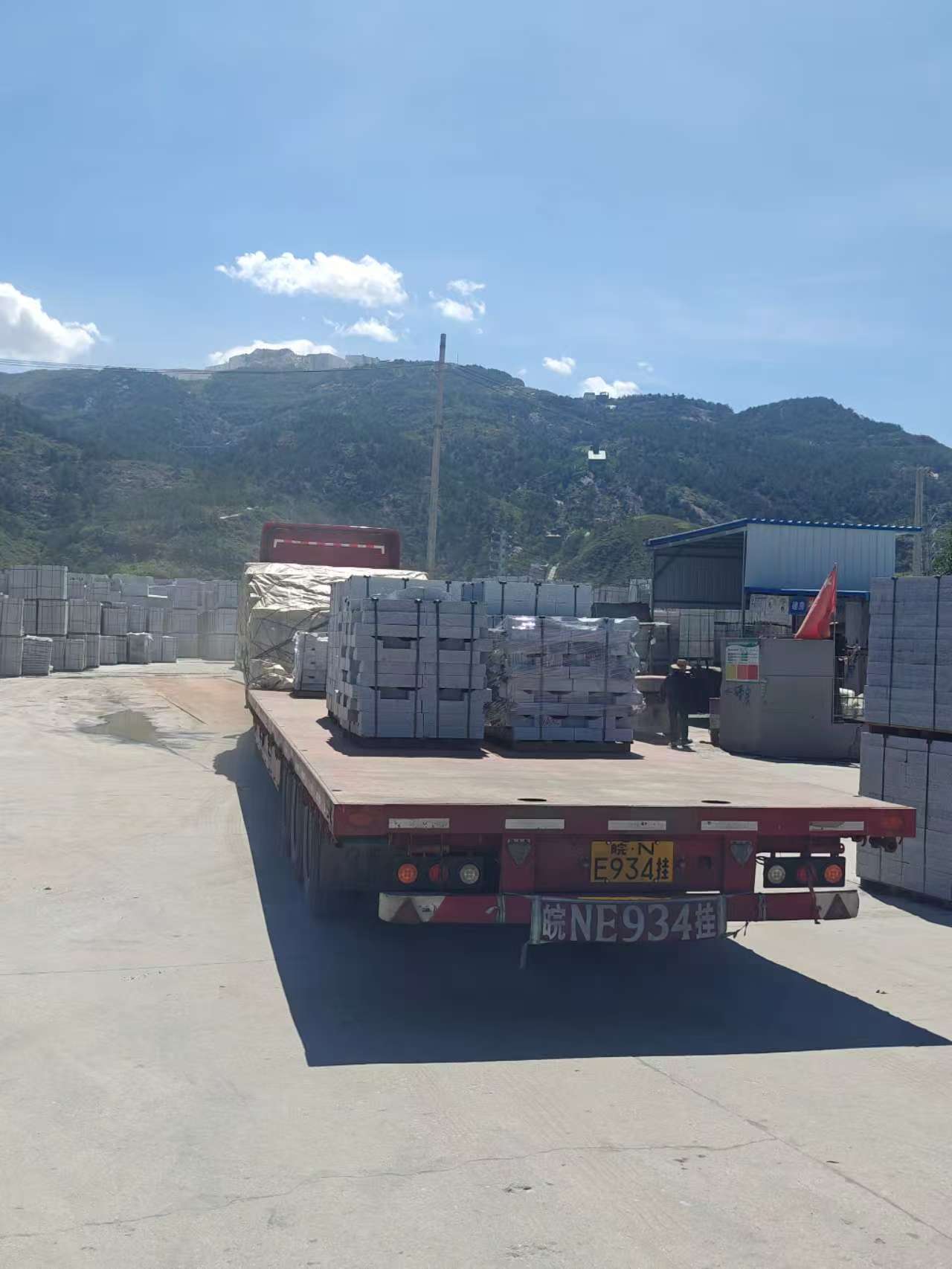 贵港 芝麻白仿形路沿石，直形路沿石