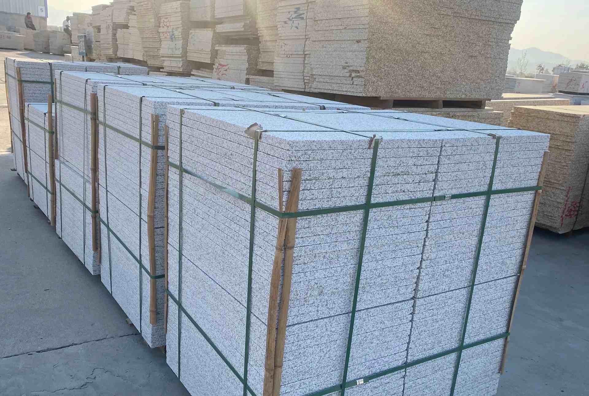 贵港 白麻花岗岩荔枝面地铺石