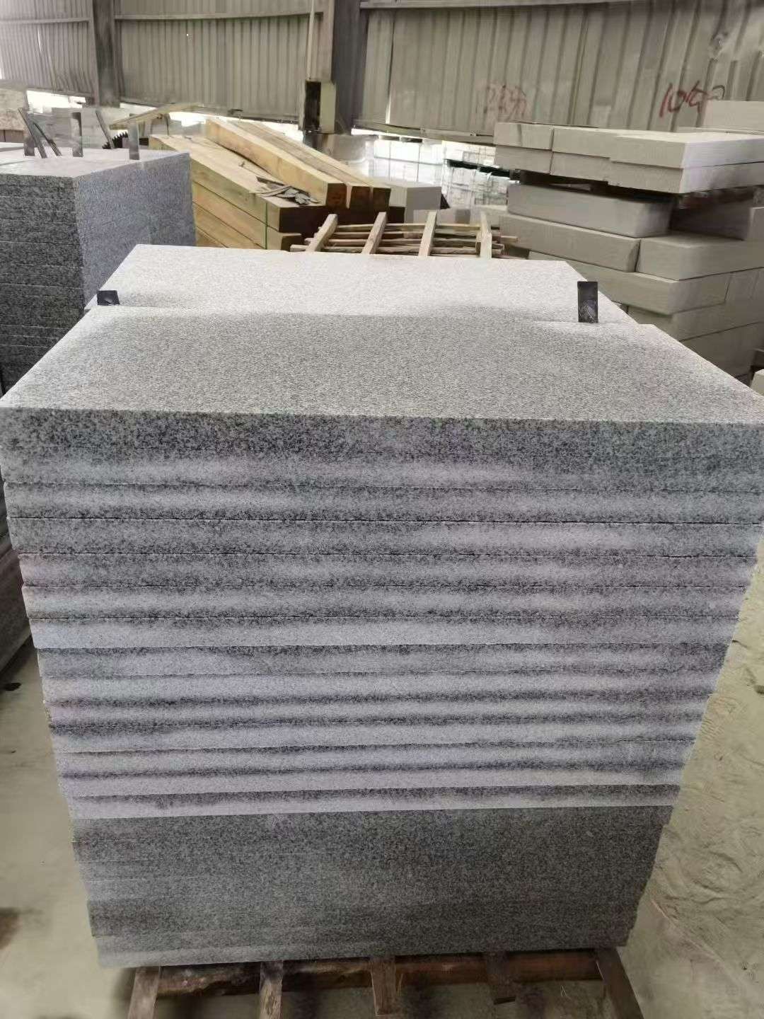 贵港 芝麻白5公分火烧地铺成品，900*400，规格可定制