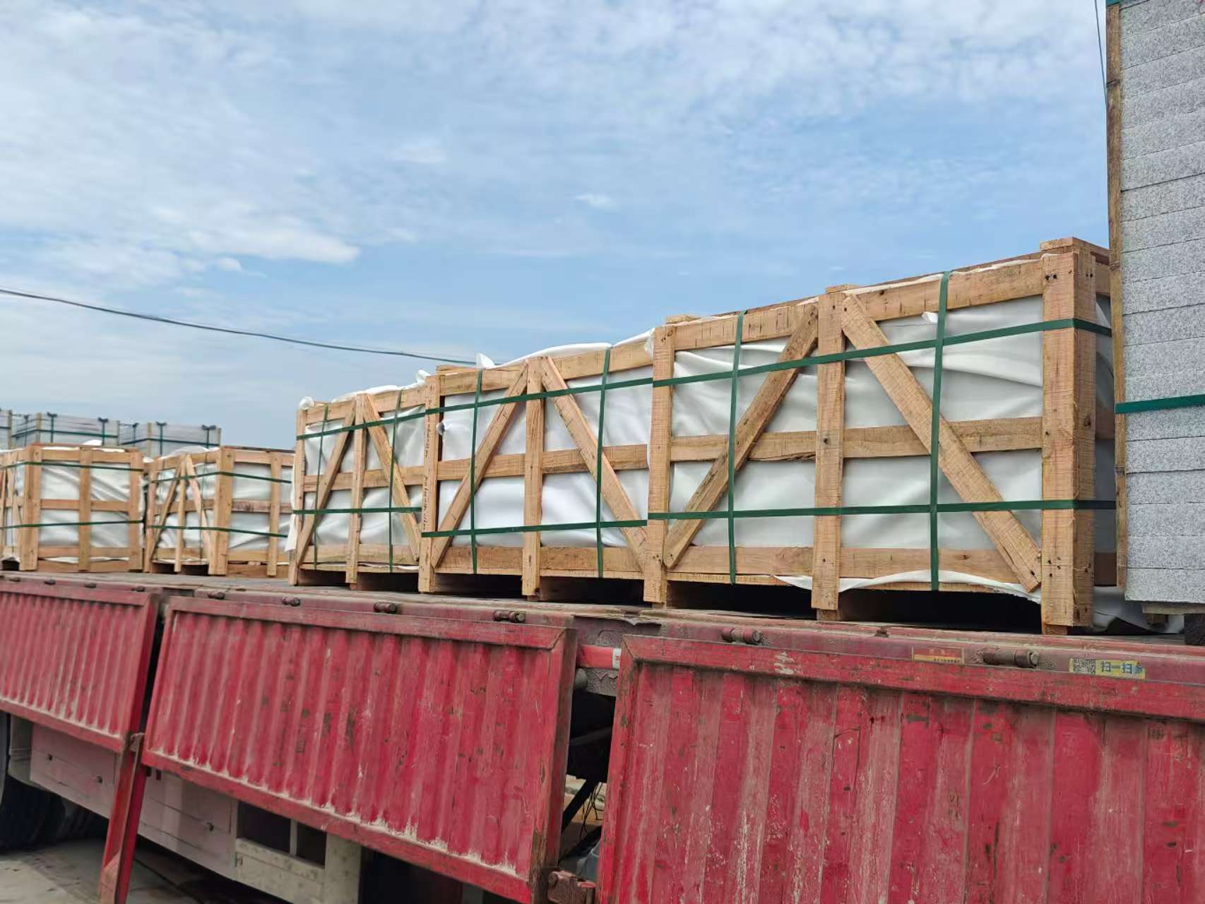 贵港 芝麻白花岗岩地铺石出口专车-泰国游