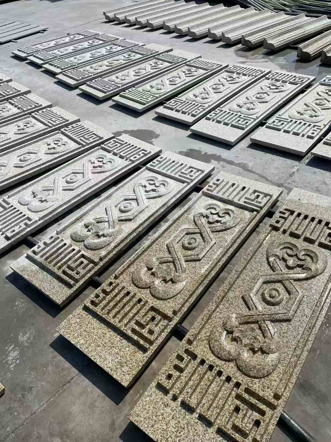 贵港 黄金麻花岗岩外墙雕刻板